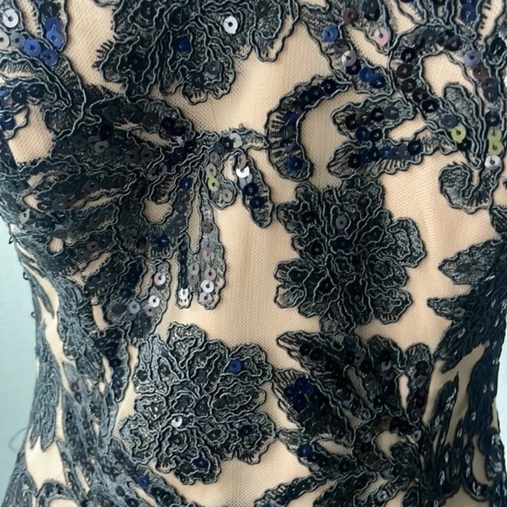 NWT Mia Paluzzi gown black sequin Floral  EXQUISITE! size 4